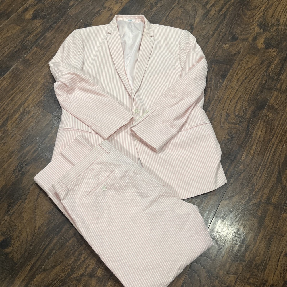 Ferrecci Seersucker Suit Double Vent 2pc Mens 46R W40 Pink Striped Classic
